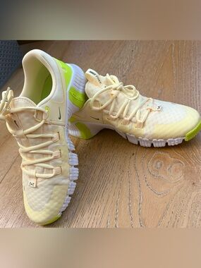 Nike Free Metcon Yellow & Neon Green Lightweight Training Sneakers. New!